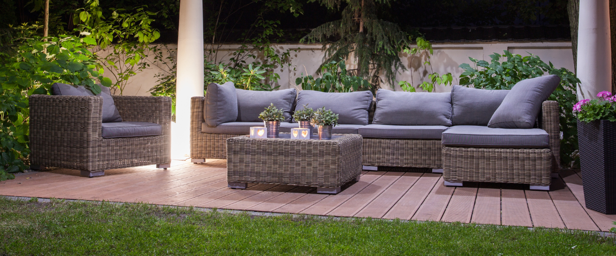 Rattan Furniture in gardern with grey cusions eye-opening and beautiful, bridging the gap, No.1, eye-opening, modern living